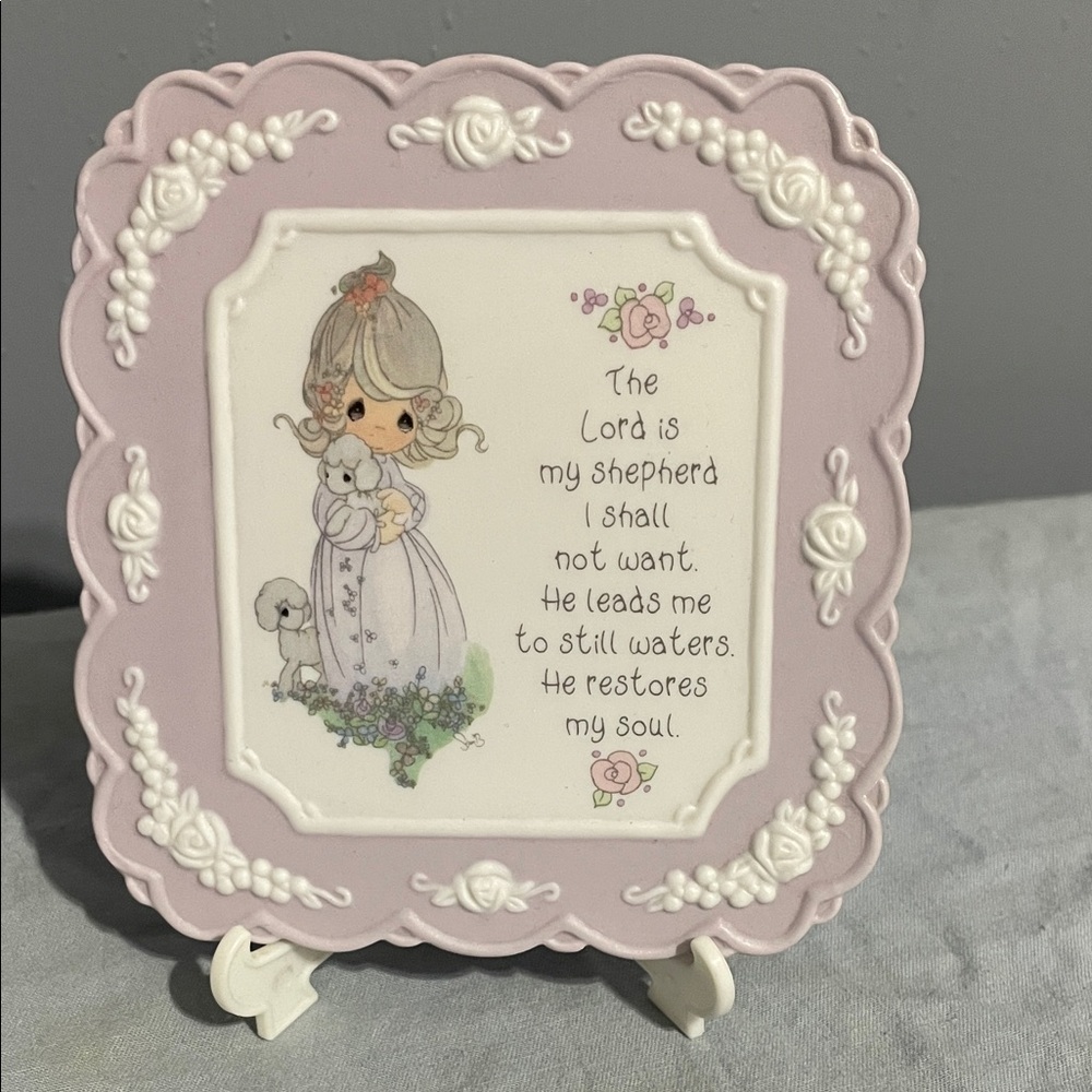 Inspirational vintage Precious Moments Decorative Plaque